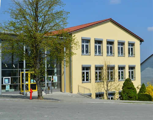 Grundschule Wolferstadt